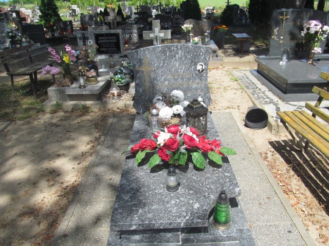 Grób Ewa Grondzewska